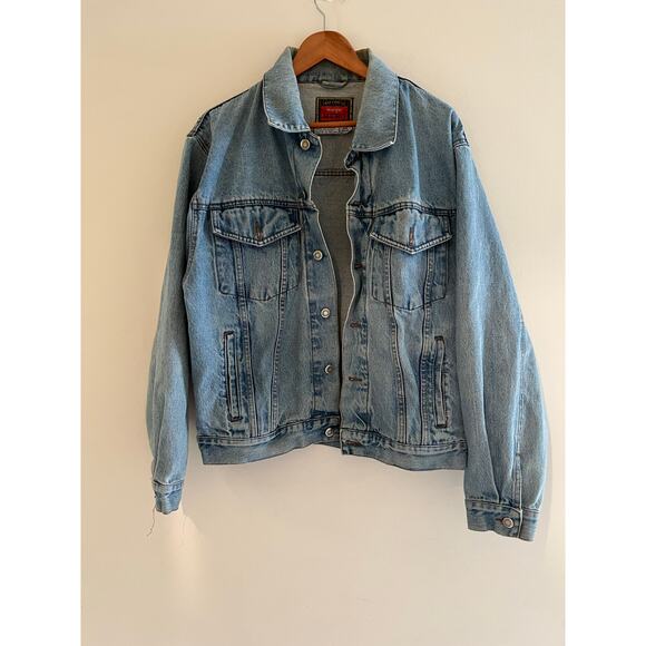 Vintage Wrangler Hero Jean Denim Jacket 100% Cotton Size Medium JL - Picture 1 of 9